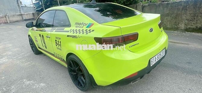 Kia Cerato Xanh nõn chuối Tự động
