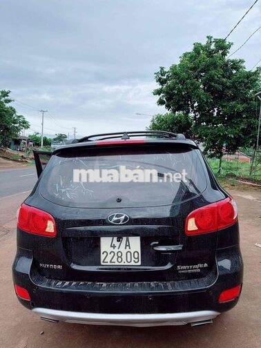 Hyundai Santa Fe 7 chỗ Tự động Dầu Hàn Quốc Đen