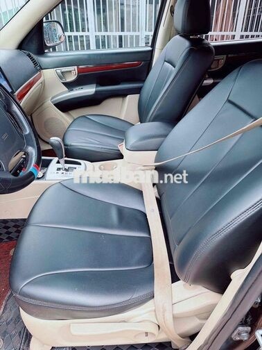 Hyundai Santa Fe 7 chỗ Tự động Dầu Hàn Quốc Đen