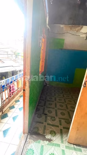 Nhà mặt tiền hẻm lớn tiện kinh doanh, dân cư đông