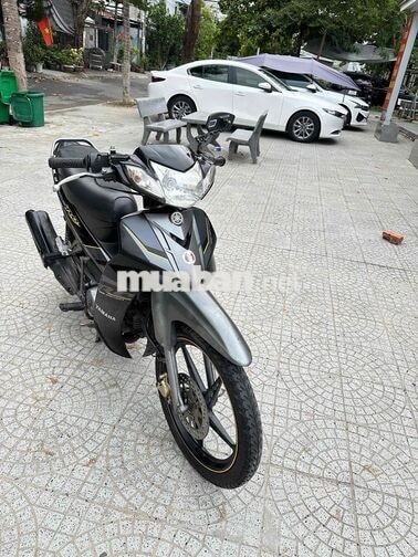 Yamaha Sirius RC 2018 Xám