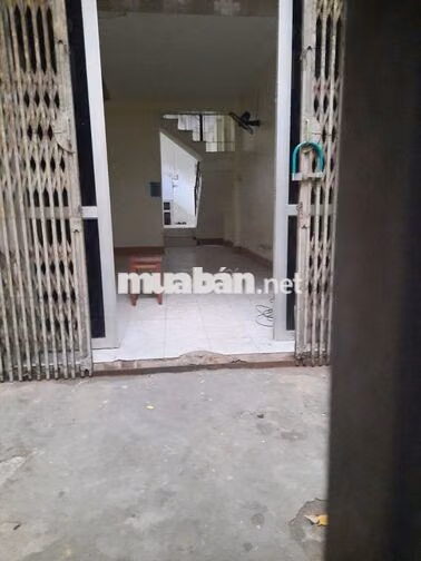 Cho thuê nhà riêng, số 32, ngõ 26 Phùng Hưng, Hà Đông