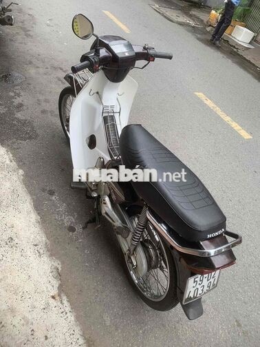 Cần bán xe Honda Dream nâu