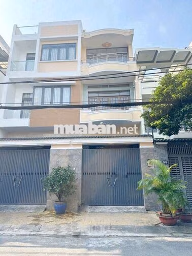 CHO THUÊ MẶT TIỀN TRẦN THỦ ĐỘ VỊ TRÍ CỰC ĐẸP ĐÚC 4 TẤM : 4 x 20 M 
