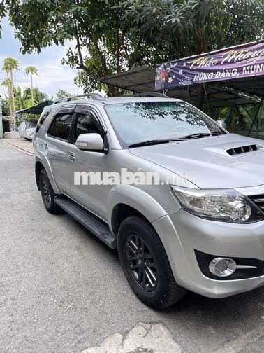 Toyota Fortuner 2.5G 2016 Số sàn Bạc