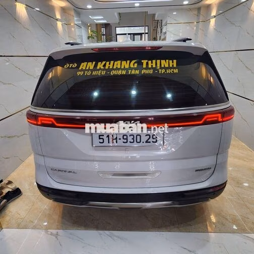 KIA CARNIVAL PREMIUM MÁY DẦU 8 CHỖ TỰ ĐỘNG