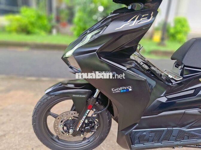 Honda Air Blade 125 2025 Đen 8000 km
