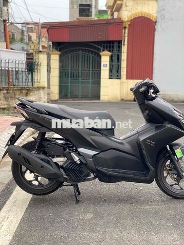 Honda Air Blade Thể thao Đen