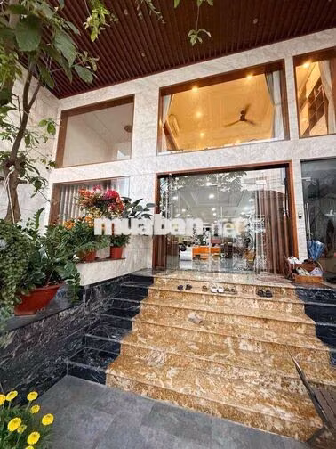 CHO THUÊ NHÀ MỚI 14 PHÒNG FULL NỘI THẤT- THANG MÁY- 120 Triệu