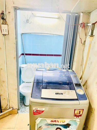 nhà nc full nội thất 6x6 tr lầu 1pn rộng 2vs CMT8 P10 Q3