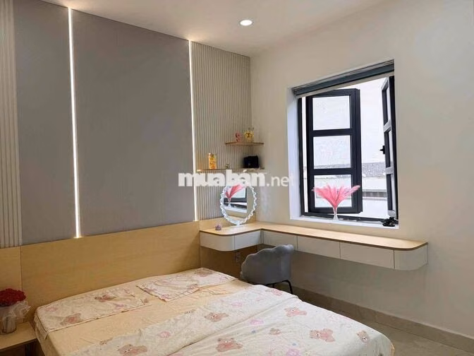 CHO THUÊ CĂN HỘ 1 PN MỚI 100% TÁCH BẾP FULL NỘI THẤT
