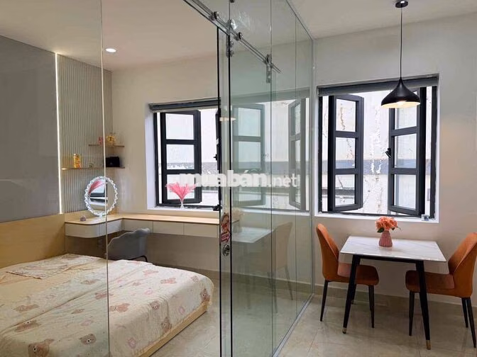 CHO THUÊ CĂN HỘ 1 PN MỚI 100% TÁCH BẾP FULL NỘI THẤT