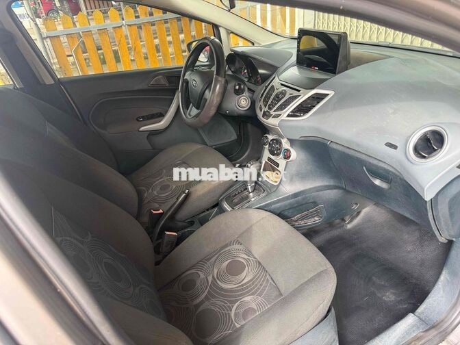 Ford Fiesta 2012 Số tự động Xám