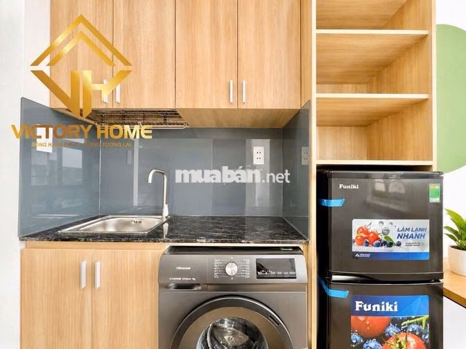 Tòa nhà mới-Thang máy-Hầm xe-Máy giặt riêng-Hẻm xe tải-Gần ĐH Văn Lang