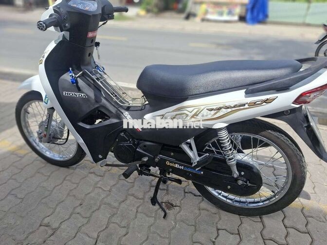 Honda Wave @ 110 2021 Trắng Đã sử dụng