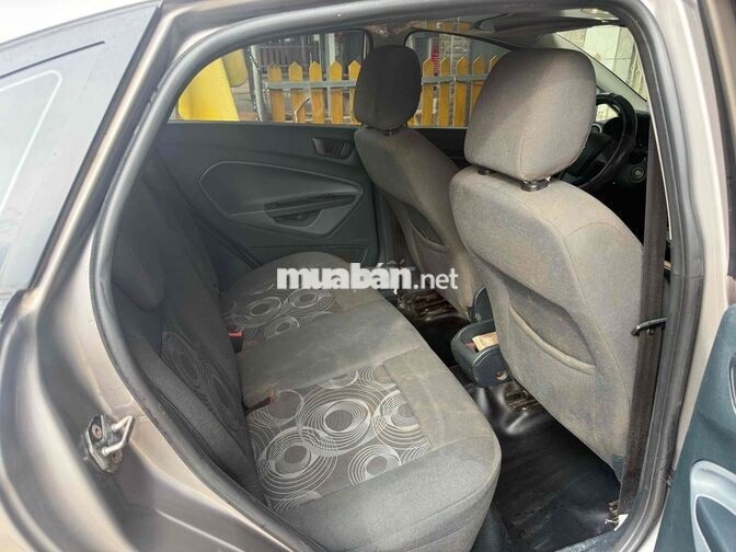 Ford Fiesta 2012 Số tự động Xám