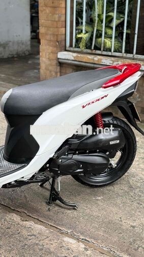 Vision 2016 Trắng ( nợ xấu 12 củ )