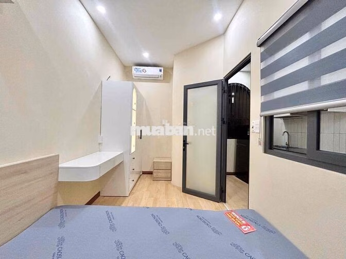 Căn hộ 1PN Tách Bếp , Máy Giặt Riêng. Full NT , Tiện di chuyển Q1 Q3..