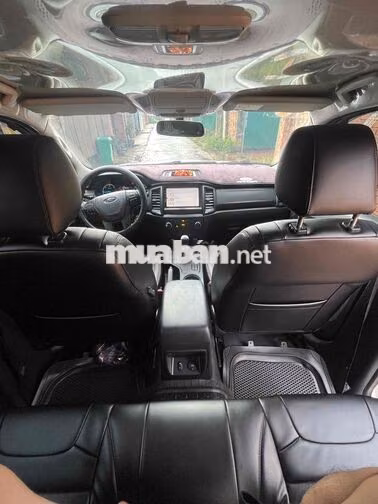 Ford Ranger XLS MT 1 cầu Trắng Số sàn