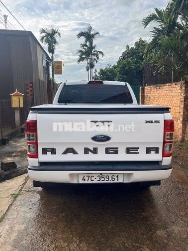 Ford Ranger XLS MT 1 cầu Trắng Số sàn
