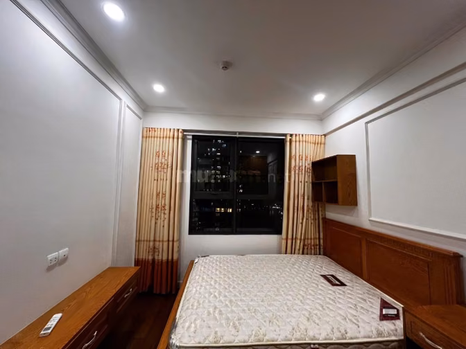 CHÍNH CHỦ BÁN GẤP CĂN Vinhomes D'capital 3PN+2WC, diện tích 90m2,