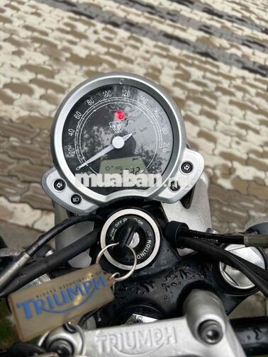 Triumph Street Twin 2018 Đen 2332 km