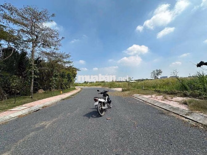 Cần bán đất dự án khu dân cư sát Lê văn Lương
