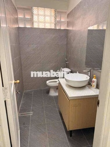 🔥 152M² MẶT BẰNG VĂN PHÒNG BÀNH VĂN TRÂN – CHỈ 34TR/THÁNG!