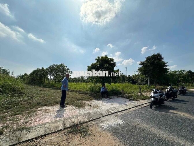 Cần bán đất dự án khu dân cư sát Lê văn Lương