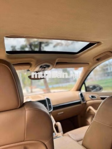 Porsche Cayenne 2013 chính chủ đang đi