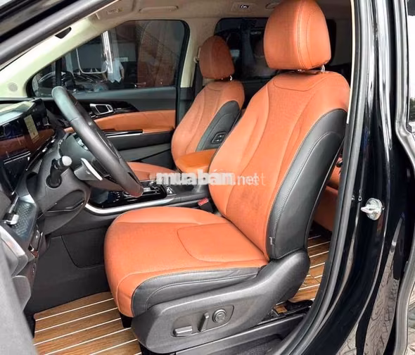KIA Carnival Signature 2.2D 2023 Đen 73.000 km