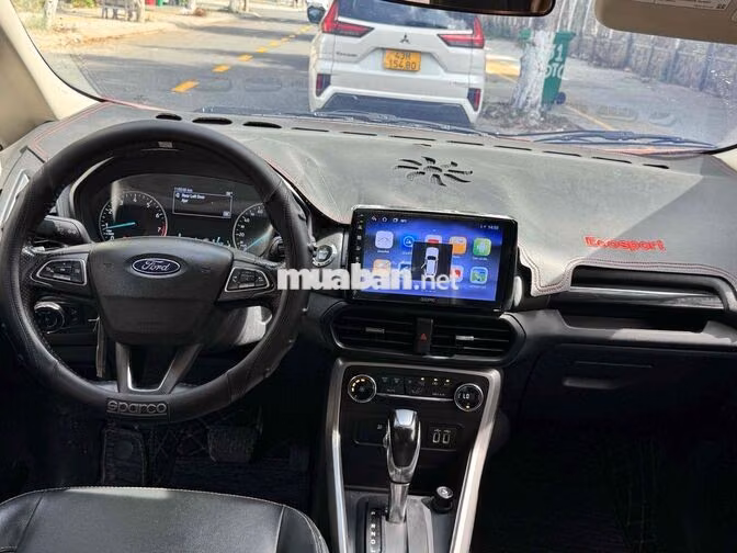 Ford EcoSport Titanium Đỏ Tự động