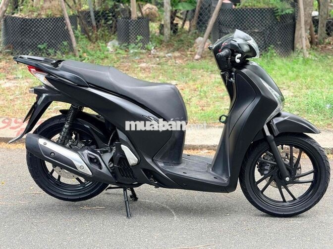 Sh 150 đời 2015 đen nhám cực đẹp máy rin chất
