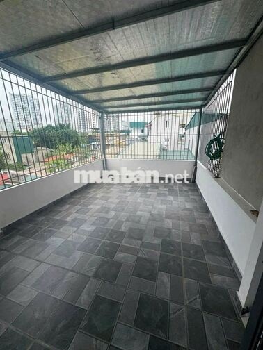 DIỆN TÍCH RỘNG, NHÀ ĐẸP Ở LUÔN. NỘI THẤT CƠ BẢN.