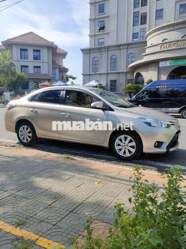 Toyota Vios E 2018 Vàng cát 5 chỗ