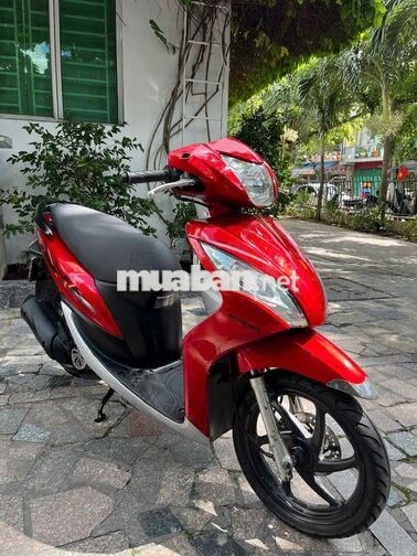 Vision 2012 zin êm trả trc 7tr5 nhận xe bao nợ xau