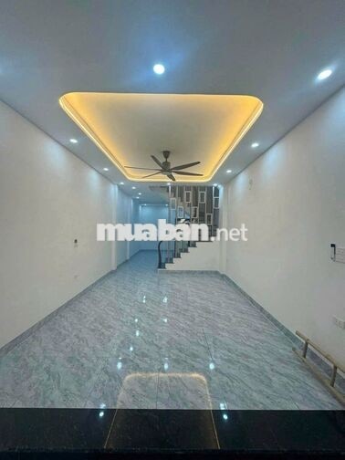 DIỆN TÍCH RỘNG, NHÀ ĐẸP Ở LUÔN. NỘI THẤT CƠ BẢN.