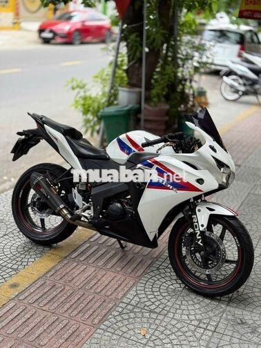Honda CBR 150R Trắng 150cc