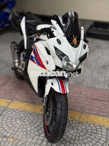 Honda CBR 150R Trắng 150cc