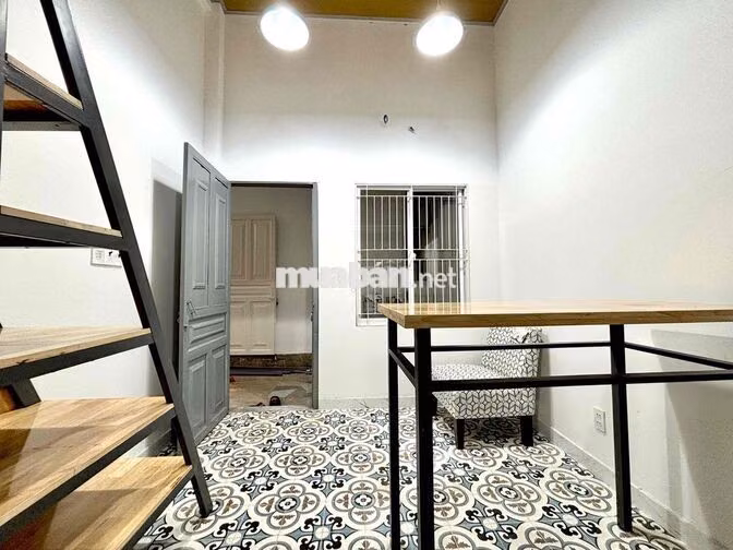 Phòng Duplex Full Nội Thất Kế Bên Tôn Đức Thắng ĐH Mở OU và TNMT RMIT