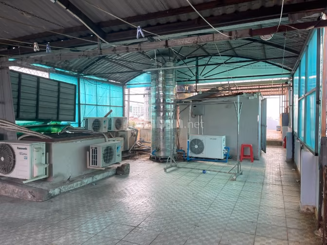 Cho thuê khách sạn 26 phòng mặt tiền Nguyễn Thái Bình P12 Q.Tân Bình