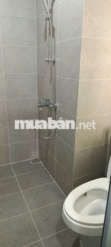 QL13 - A&T Sky Garden - 1PN1WC