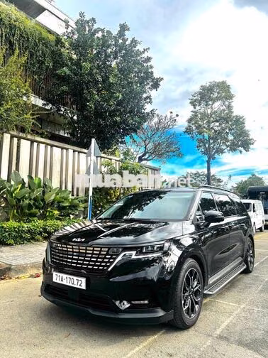 Kia Carnival Signature 2023 Đen