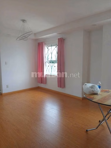 Cho thuê chung cư Nhiêu Tứ, Cầu Kiệu - 68m2, 2PN giá thuê 9tr/tháng
