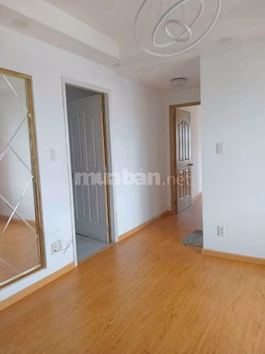 Cho thuê chung cư Nhiêu Tứ, Cầu Kiệu - 68m2, 2PN giá thuê 9tr/tháng