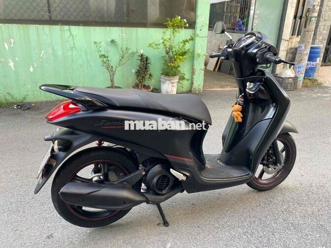Yamaha Janus 2018 Đặc biệt Đen