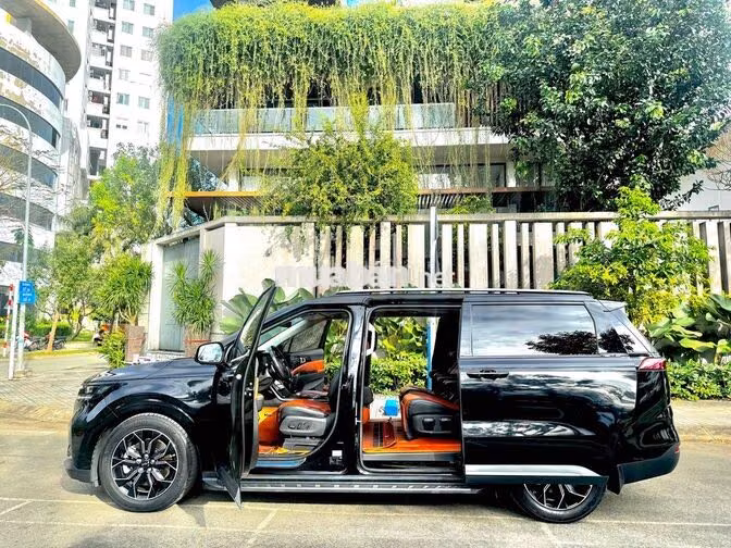 Kia Carnival Signature 2023 Đen