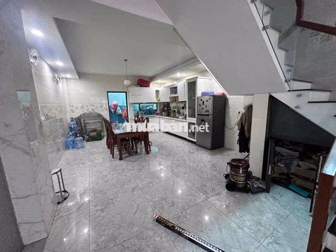 🔥NHÀ ĐẸP MTKD FULL NỘI THẤT-5x20M-4PN-KHU TÊN LỬA GẦN AEON BÌNH TÂN