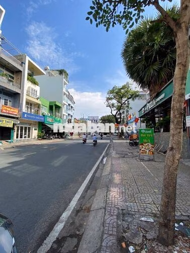 MẶT TIỀN KINH DOANH NGANG 5mx19m, CHO THUÊ NHÀ 454C TÂN SƠN NHÌ