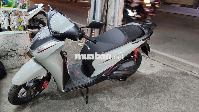 Honda SH 125i ABS 2025 Xám 1800 km
